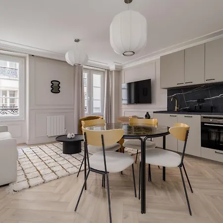Poeticstay - Saint Lazare *