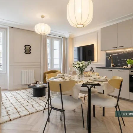 Poeticstay - Saint Lazare Parigi