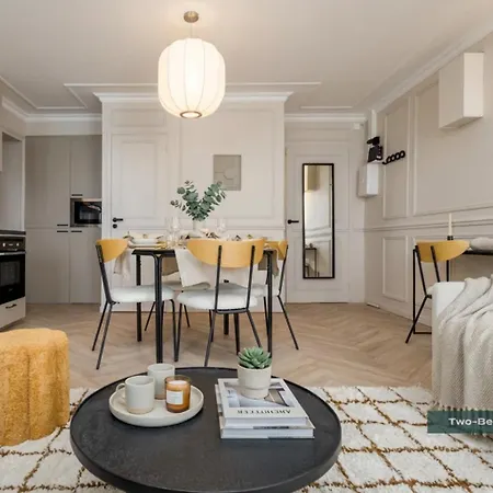 Poeticstay - Saint Lazare Parigi