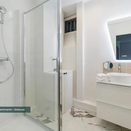 Appartamento Poeticstay - Saint Lazare *